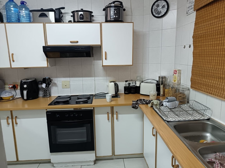 2 Bedroom Property for Sale in Albertynshof Northern Cape